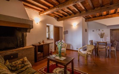 Bosco: Room, Property, Building, Ceiling, Interior Design, Living Room, House, Furniture, Beam, Estate