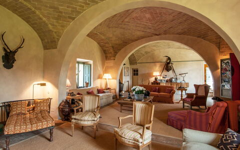 Fontanelle 16: Room, Property, Living Room, Interior Design, Building, Arch, Estate, Furniture, Real Estate, Architecture