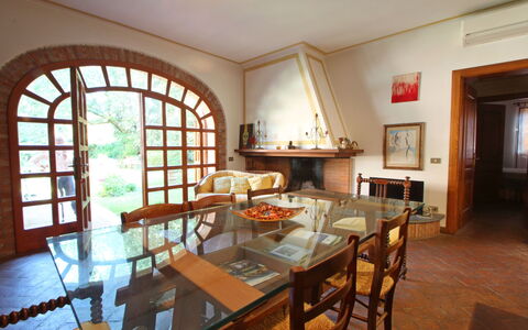 Residenza Marechiaro: Table, Furniture, Property, Picture Frame, Chair, Wood, Building, Interior Design, Window, Couch