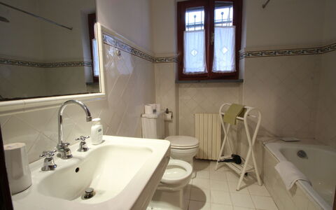Residenza Marechiaro: Mirror, Tap, Sink, Property, Plumbing Fixture, Bathroom Sink, Window, Bathroom, Interior Design