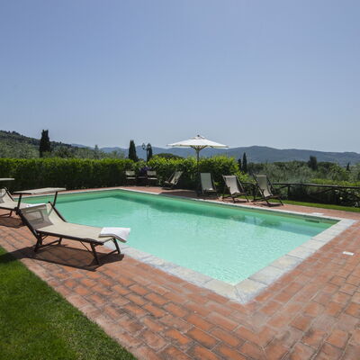 Villa Il Sasso: Swimming Pool, Property, Grass, Backyard, Estate, Real Estate, House, Leisure, Sunlounger, Yard