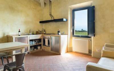tenuta-san-jacopo-cavriglia-multiproperty-vinsantaia-moraiolo-kitchen