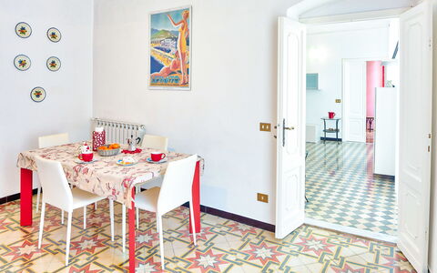 Via Dante Vacanze - Levanto: Room, Property, Furniture, Interior Design, Floor, Dining Room, Building, Wall, Tile, House