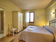 Accommodation:&nbsp;Casa Rossa 7