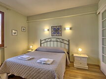 Accommodation:&nbsp;Casa Rossa 7