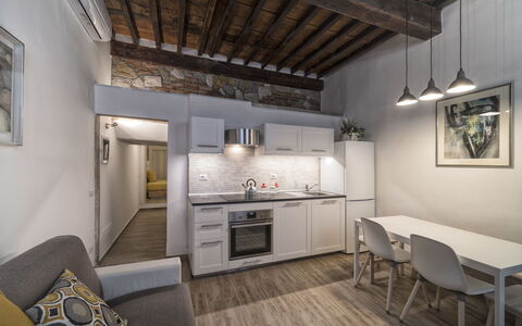 Guelfa House: Property, Room, Building, Interior Design, Furniture, House, Ceiling, Real Estate, Floor, Loft