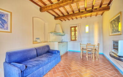 Vinci 1: Room, Property, Building, Furniture, House, Real Estate, Interior Design, Floor, Living Room, Ceiling