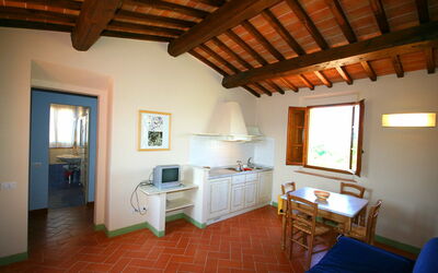 Vinci 4: Room, Property, Building, House, Furniture, Interior Design, Floor, Villa, Ceiling, Real Estate