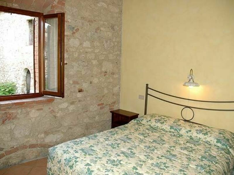 Accommodation:&nbsp;Alabastro