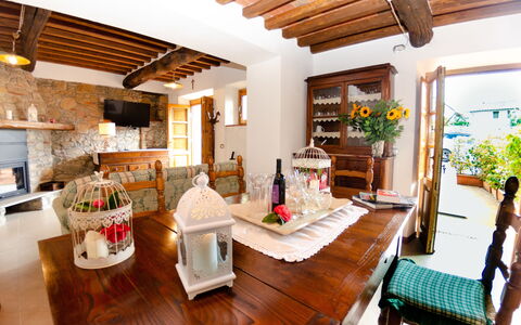 Alla Piazzetta: Property, Room, Building, Interior Design, House, Furniture, Ceiling, Real Estate, Living Room, Home