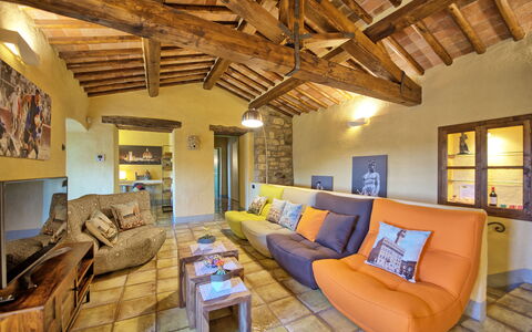 Villa Sonia: Picture Frame, Couch, Property, Furniture, Table, Living Room, Wood, Studio Couch, Interior Design, Floor