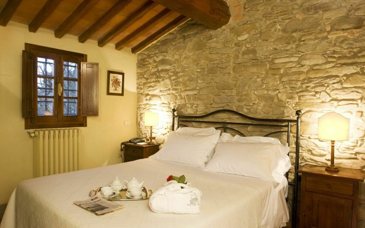 Accommodation:&nbsp;Suite