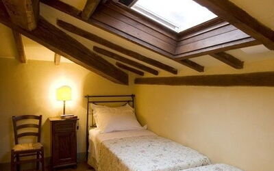 Accommodation:&nbsp;Deluxe 2