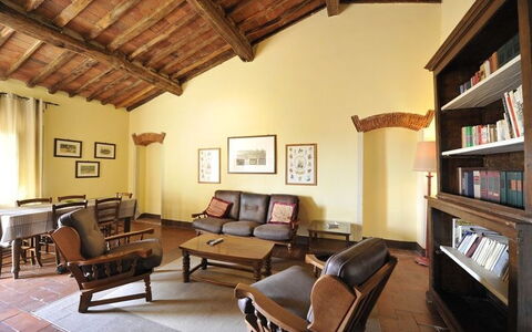 Accommodation:&nbsp;Fiori 5