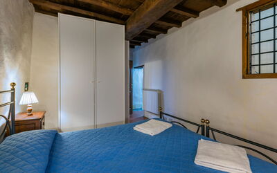 Accommodation:&nbsp;Taverna 600.6