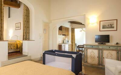 Accommodation:&nbsp;Prato 740.6