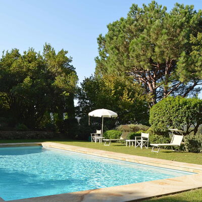 Compignano Barn: Swimming Pool, Property, House, Leisure, Real Estate, Home, Estate, Building, Tree, Backyard