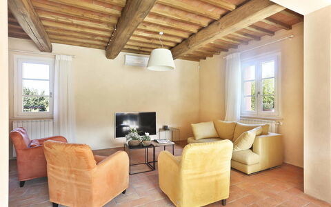 Uva: Living Room, Room, Property, Ceiling, Furniture, Interior Design, Building, Floor, House, Wall