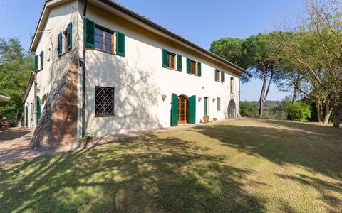 Casa La Rotta: Property, House, Home, Real Estate, Building, Residential Area, Architecture, Tree, Cottage, Facade