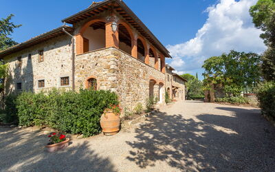 pratale-apartments-chianti-tavernelle-val-di-pesa-farmhouse-external