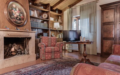 Accommodation:&nbsp;Libreria