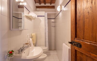querceto-apartements-tvrn-val-di-pesa-multiproperty-bilo-4-bathroom