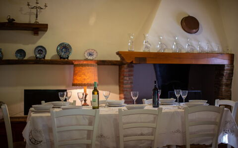 Villa i Cocciai: Room, Restaurant, Property, Furniture, Table, Interior Design, Dining Room, Building, House, Chair