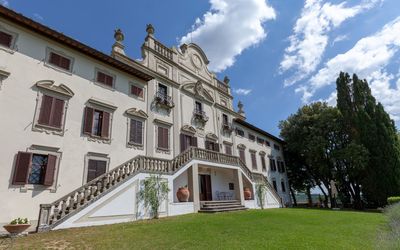Contessa di Gaiole - Gaiole in Chianti, Tuscany, Italy - Villa Di Tognana