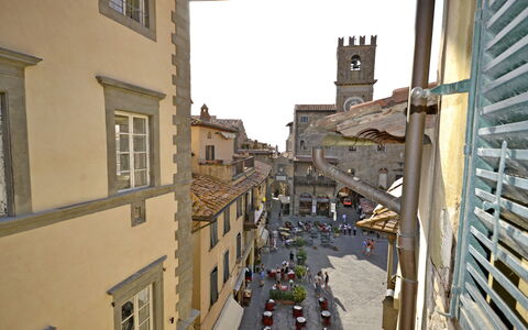 Marlene House: Town, Street, Neighbourhood, Alley, Building, Road, Infrastructure, Architecture, City, Facade