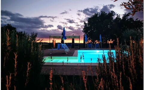 Villetta Di Cortona: Cloud, Sky, Water, Swimming Pool, Tree, Plant, Rectangle, Morning, Leisure, Natural Landscape