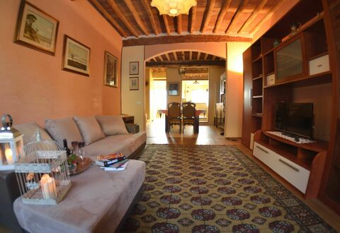 San Michele: Room, Property, Building, Interior Design, Ceiling, Real Estate, Furniture, Living Room, House, Lobby