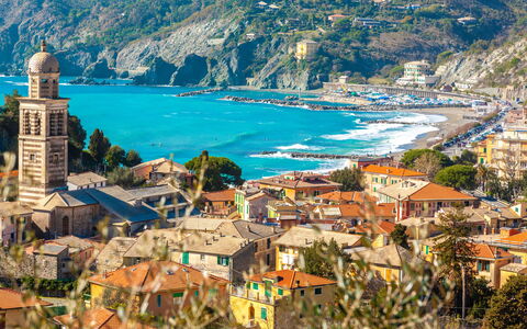 Olivi Del Mesco - Levanto: Town, Coast, Mountain Village, Tourism, Human Settlement, Azure, Village, Sea, Mountain, City
