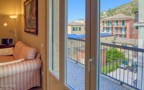 Giulia Apartment 2 - Levanto: Property, Room, Real Estate, Building, House, Home, Floor, Door, Window, Interior Design