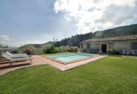 Al Mennucci: Property, Grass, Architecture, Sky, House, Estate, Building, Swimming Pool, Home, Real Estate