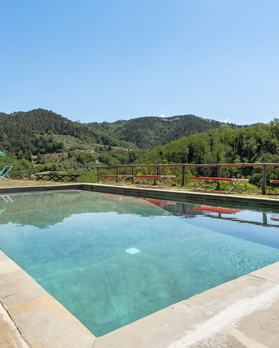 Bottino: Swimming Pool, Hill, Mountain Range, Eco Hotel, Reflection, Resort, Reflecting Pool, Water Feature, Resort Town