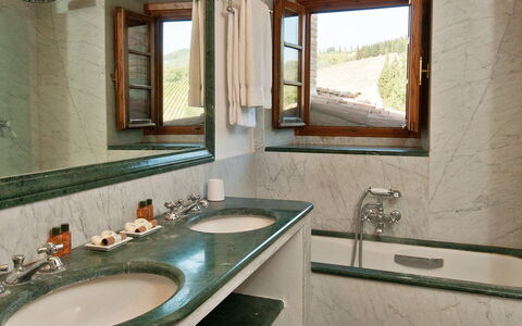 Casavecchia: Tap, Sink, Mirror, Property, Plumbing Fixture, Window, Bathroom Sink, Bathroom, Lighting, Interior Design