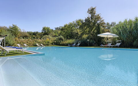 Villa Clara 20: Swimming Pool, Resort, Property, Leisure, Real Estate, Vacation, Resort Town, Estate, Eco Hotel, Villa