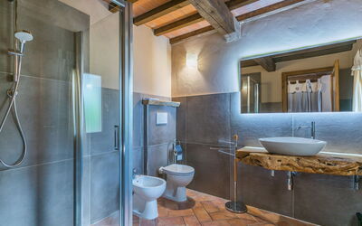 Accommodation:&nbsp;La Cupola: Giglio 627.5