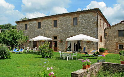 Accommodation:&nbsp;Podere La Morra - Luna (Sov105) 607.5