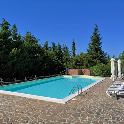 Villa Martina: Swimming Pool, Property, Real Estate, House, Leisure, Estate, Building, Villa, Home, Vacation