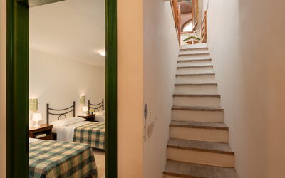 Accommodation:&nbsp;Ortensia