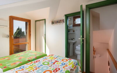 Accommodation:&nbsp;Mughetto
