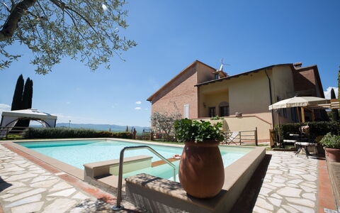 Villa Manuela: Property, House, Real Estate, Building, Swimming Pool, Home, Villa, Resort, Estate, Vacation