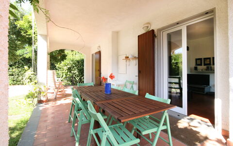 Villa Del Forte: Property, Building, Room, House, Furniture, Table, Real Estate, Interior Design, Villa, Home