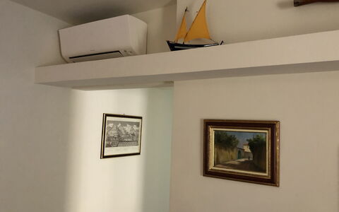 Dai Fiorentini - Apartment In Levanto: Picture Frame, Building, Rectangle, Wood, Shelf, Shelving, Wall, Floor, Art, Flooring