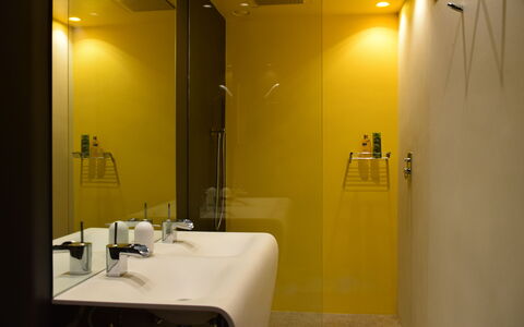 Villetta Farfallina: Room, Bathroom, Yellow, Property, Interior Design, Building, Architecture, Plumbing Fixture, House, Restroom