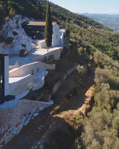 Villetta Farfallina: Property, Geological Phenomenon, Hill Station, Aerial Photography, Mountain, House, Architecture, Village, Photography, Building
