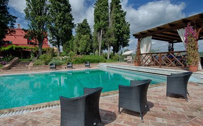 Tenuta Cambiano: Property, Swimming Pool, Real Estate, Leisure, Backyard, House, Home, Estate, Building, Water