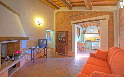 Pino: Room, Property, Building, Interior Design, Living Room, Furniture, Real Estate, House, Hardwood, Home