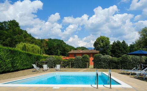 Villa Rossa: Swimming Pool, Sky, Property, Real Estate, Azure, Resort, Cumulus, Shade, Composite Material, Umbrella